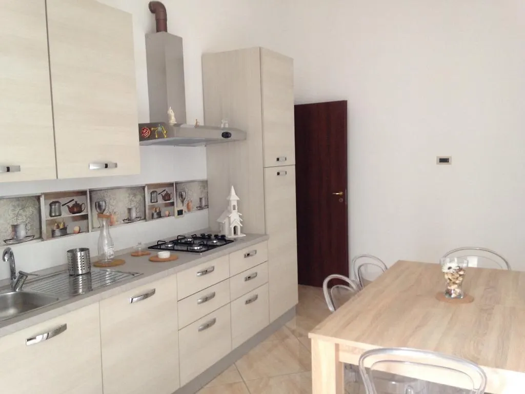 Flat Napoli Centro Apartment 0*, Naples